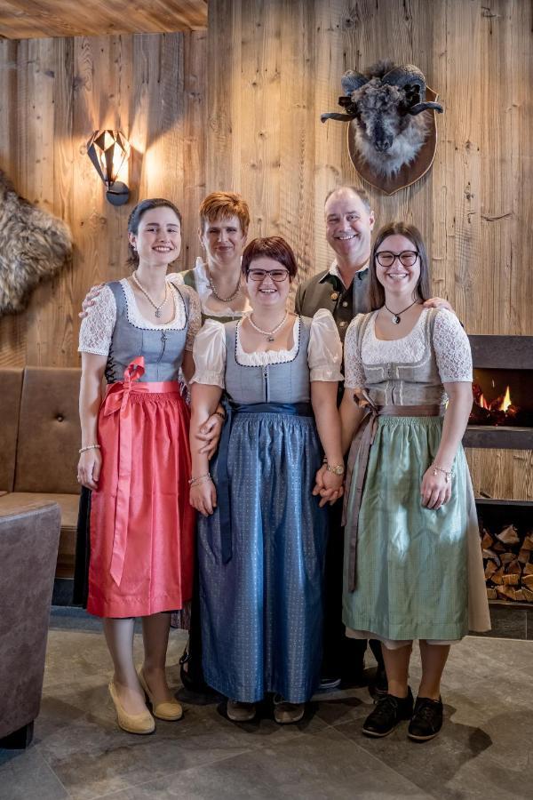 Hotel Burgstein - Alpin & Lifestyle Лангенфельд Экстерьер фото