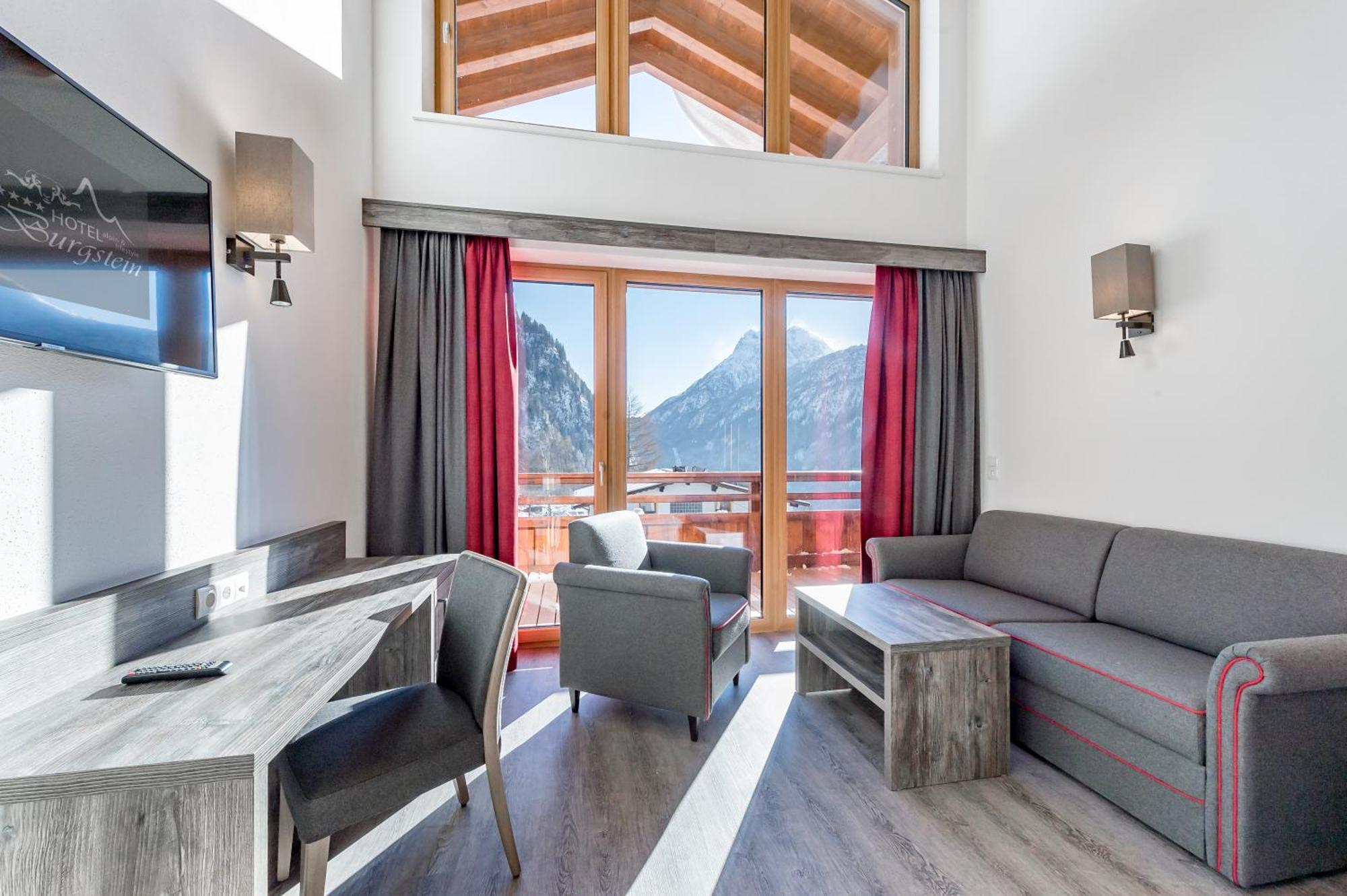 Hotel Burgstein - Alpin & Lifestyle Лангенфельд Номер фото