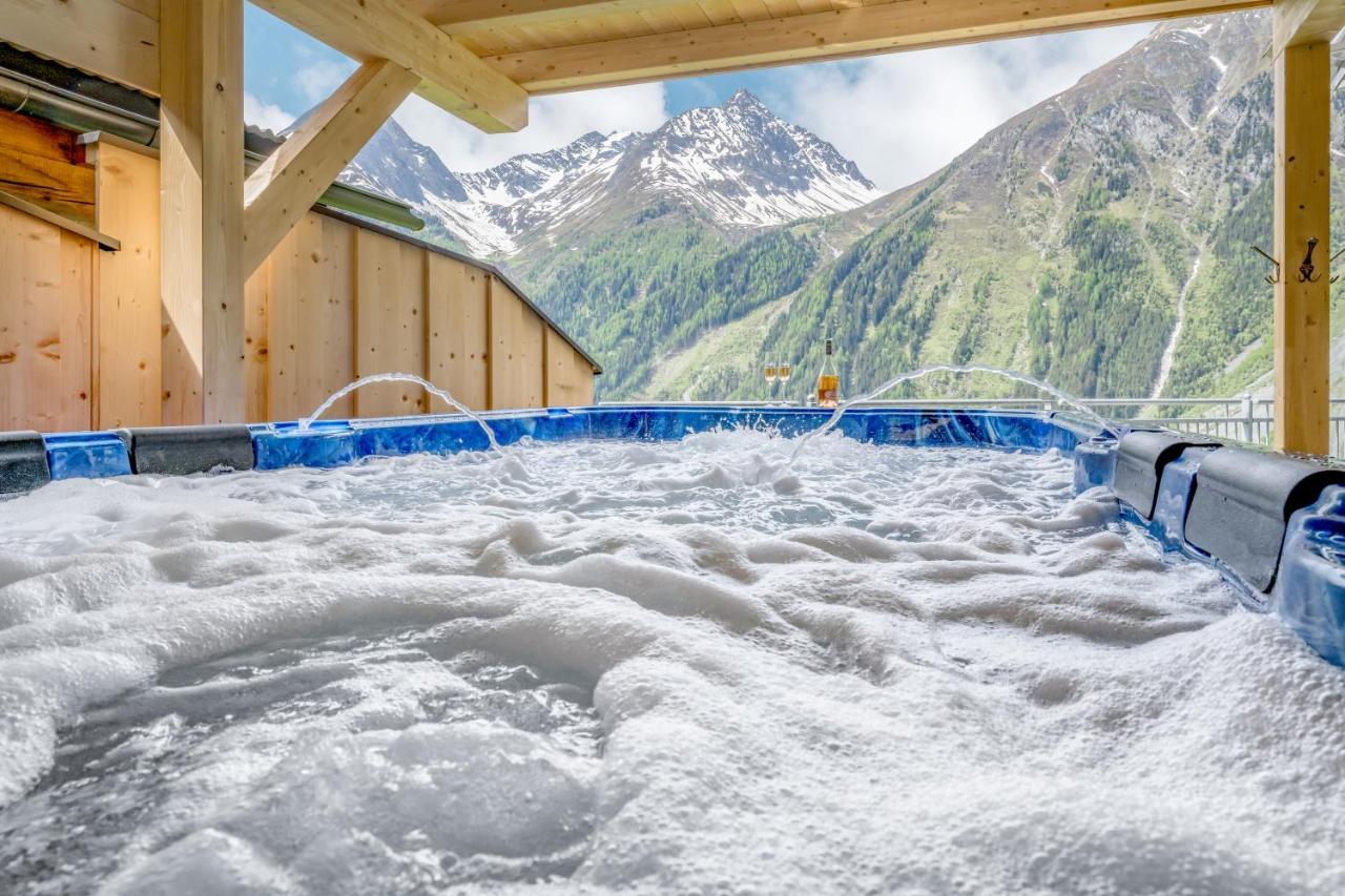 Hotel Burgstein - Alpin & Lifestyle Лангенфельд Экстерьер фото